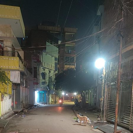 Madhuri Guest House Varanasi Dış mekan fotoğraf