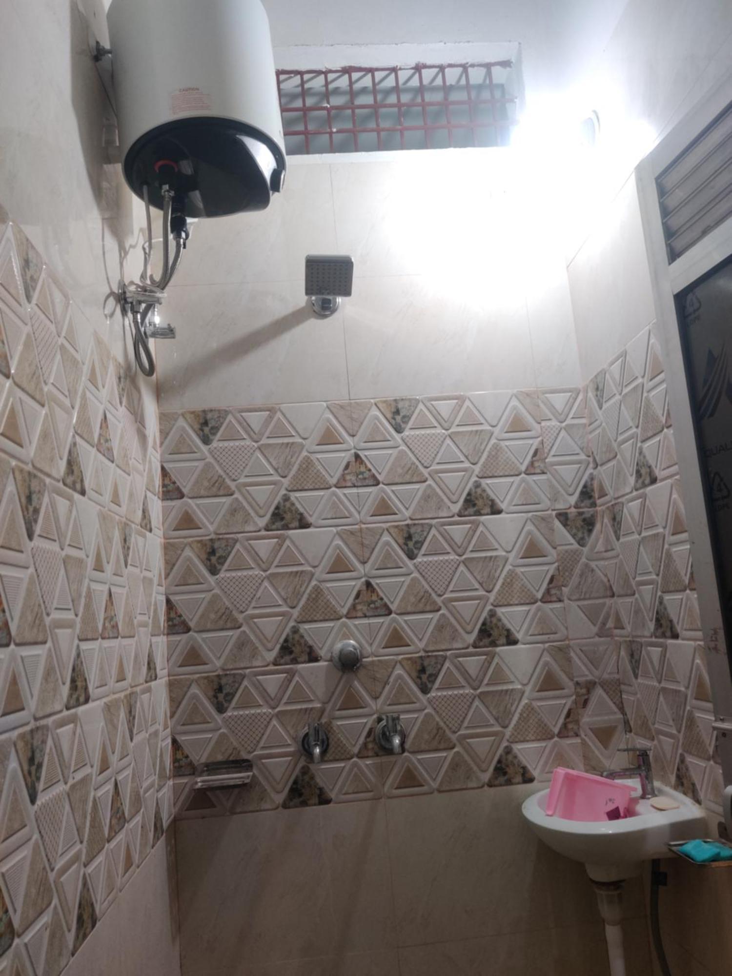 Madhuri Guest House Varanasi Dış mekan fotoğraf